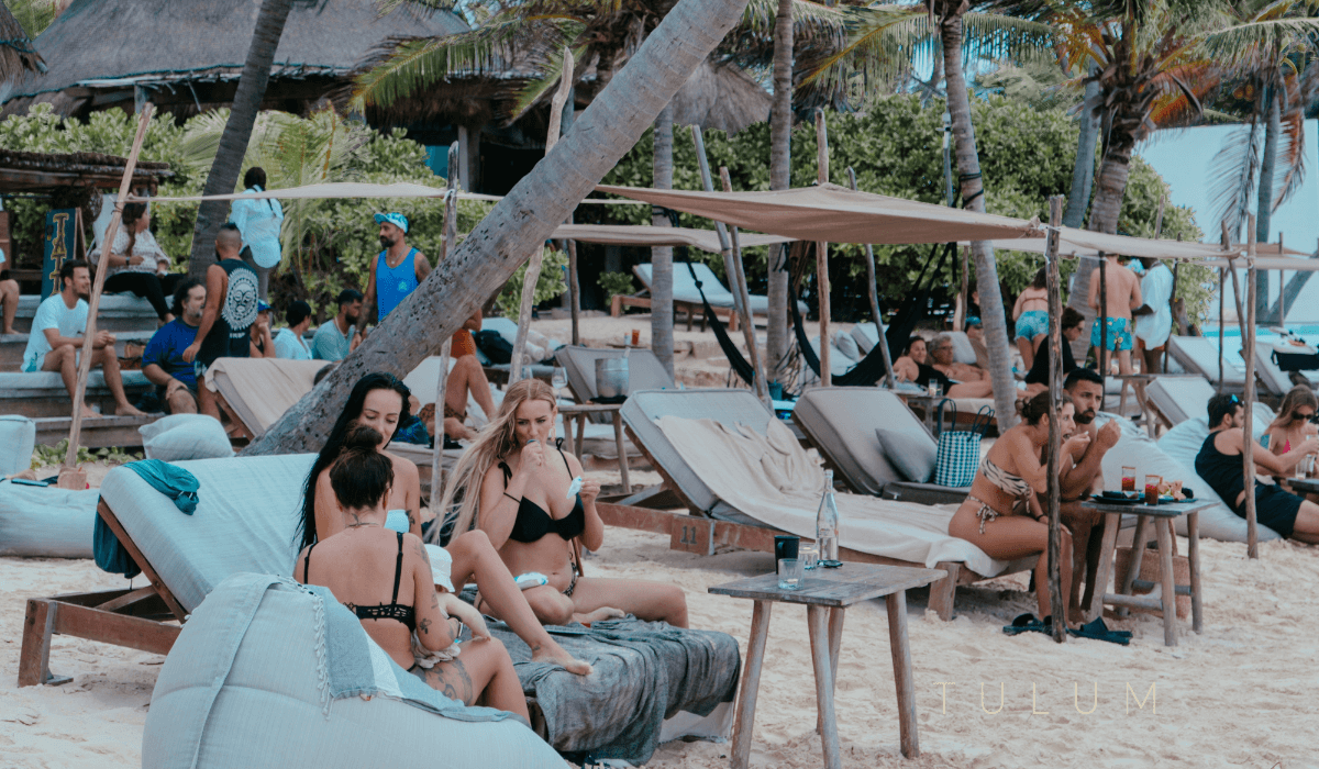 Locals First and Thursday Vibes: A New Rhythm at Delek Tulum